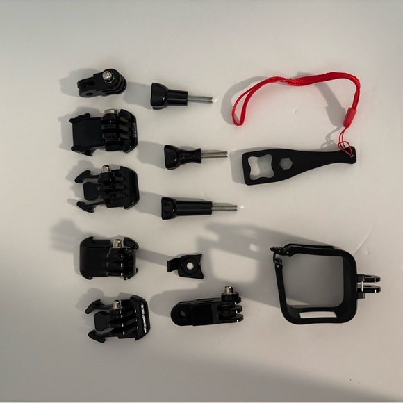 GoPro Hero Session with attachments - Picture 4 of 6